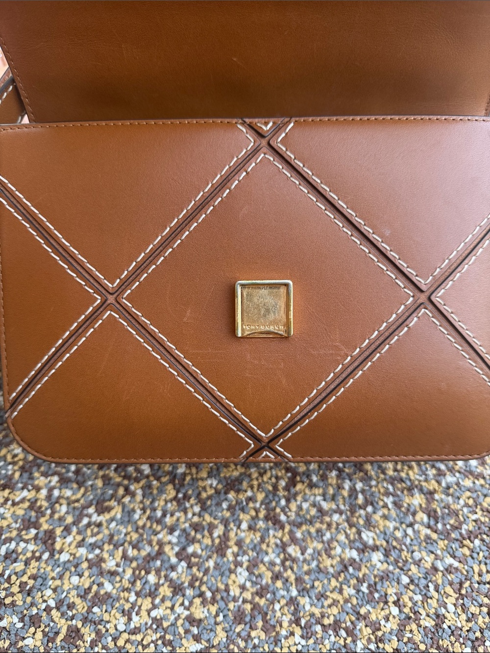 Tory Burch Quilted Logo Crossbody Bag in Tan with Gold Hardware - Picture 10 of 12